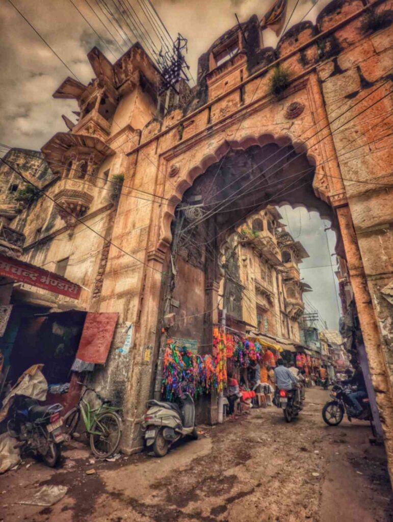 Chaugan Gate in Bundi, a historic and grand entrance showcasing the architectural beauty of Rajasthan's heritage.